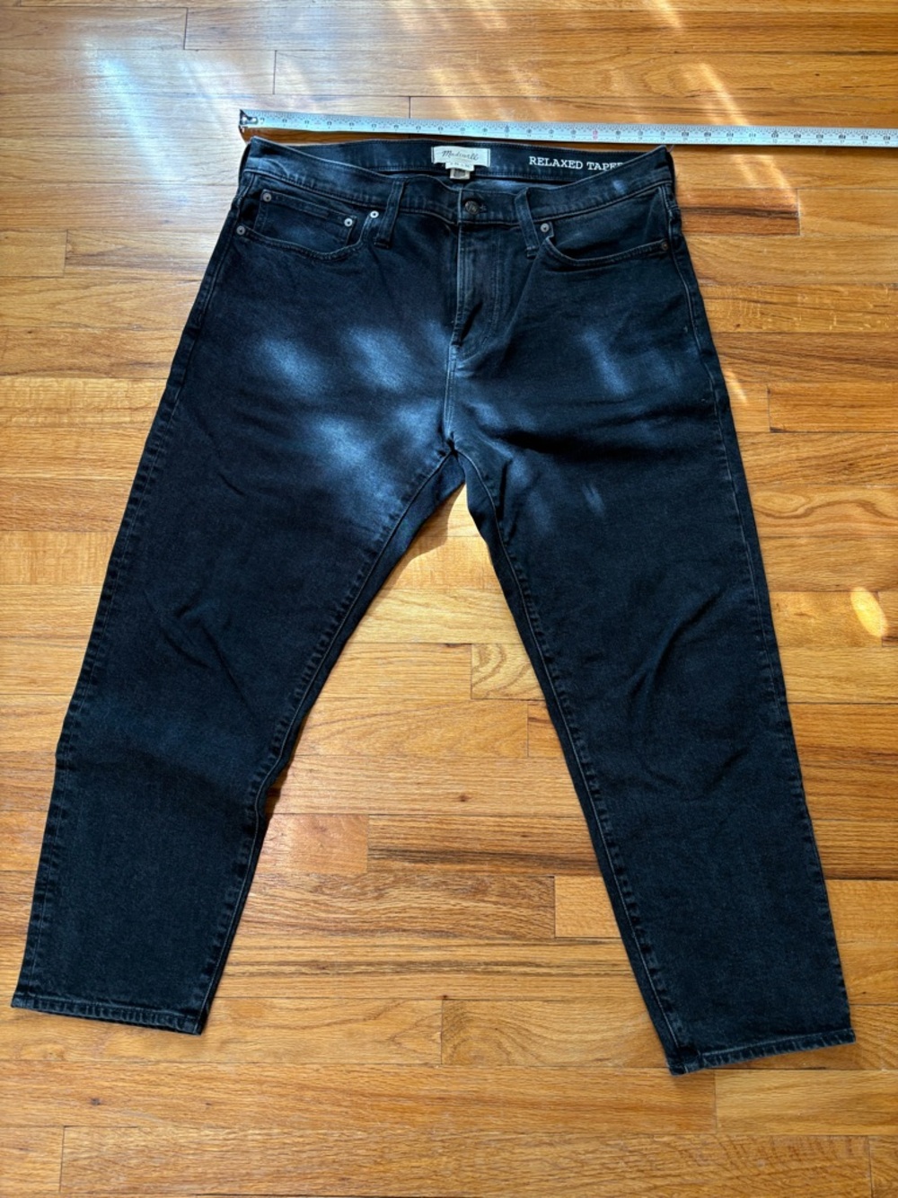 Madewell | Men’s Relaxed Taper Jeans
